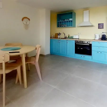 Marmaras Mani 3* Rínglia